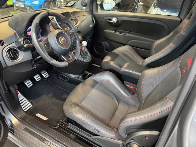 Fahrzeugabbildung Abarth 595C esseesse KLIMA XENON NAVI SHZ