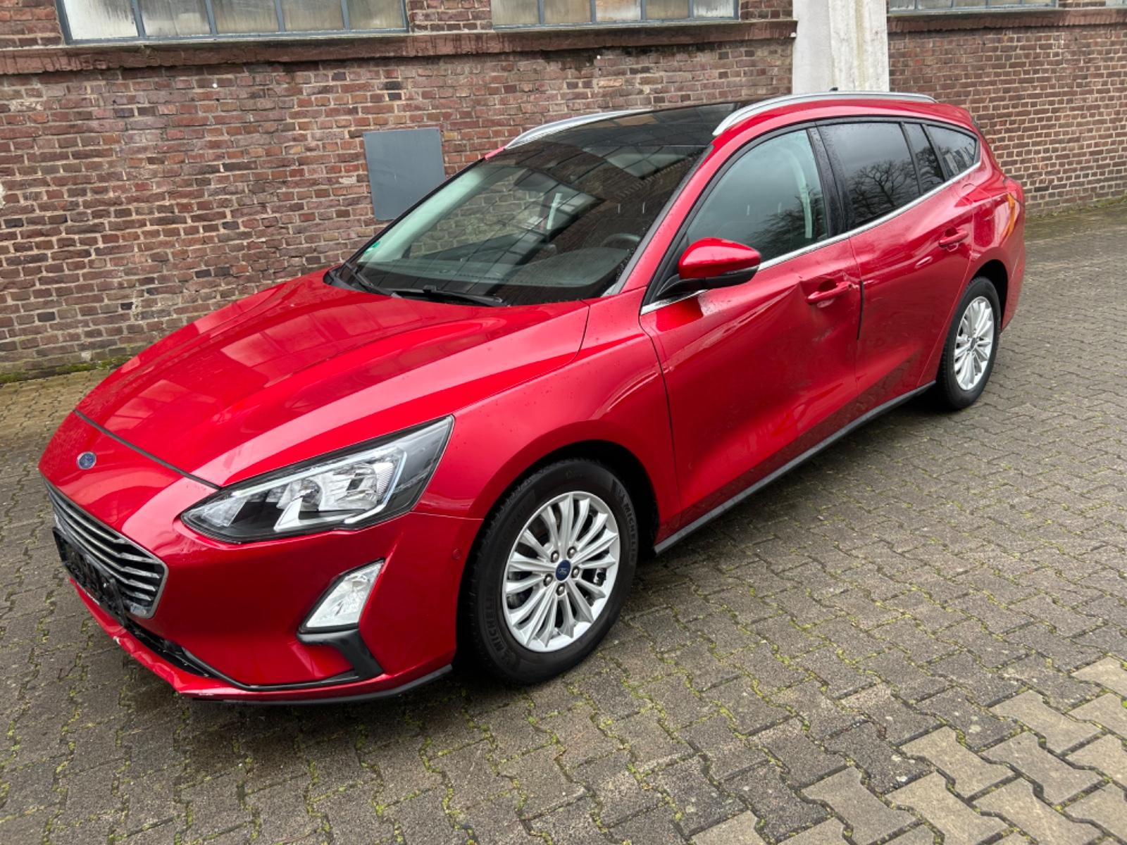 Ford Focus Turnier Titanium* Mild-Hybrid*Euro6*Navi*