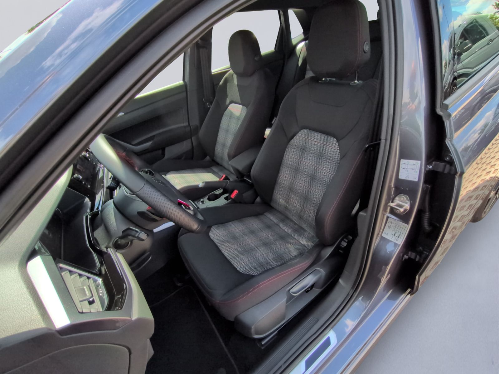 Polo GTI DSG KAMERA+NAVI+APP+ACC