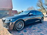 BMW 530d xDrive Touring A - LED, ACC, HiFi, HUD - BMW 530 mit Diesel-Antrieb