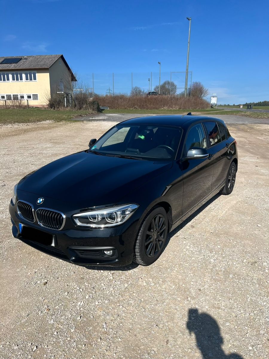 BMW 118i Advantage / 8fach Alu / Navi / LED