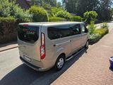 Ford Tourneo Custom | Viele Neuteile vorhanden - gebrauchte Ford Tourneo Custom aus dem Jahr 2017