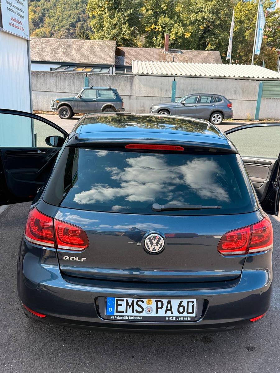 Volkswagen Golf 2012 — engine 86 HP (63kW)