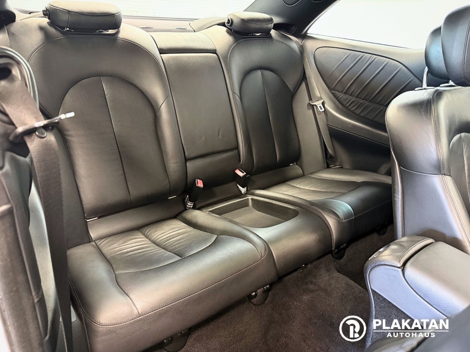 Fahrzeugabbildung Mercedes-Benz CLK 320 CDI Harman/Kard Leder Memory MB-Service