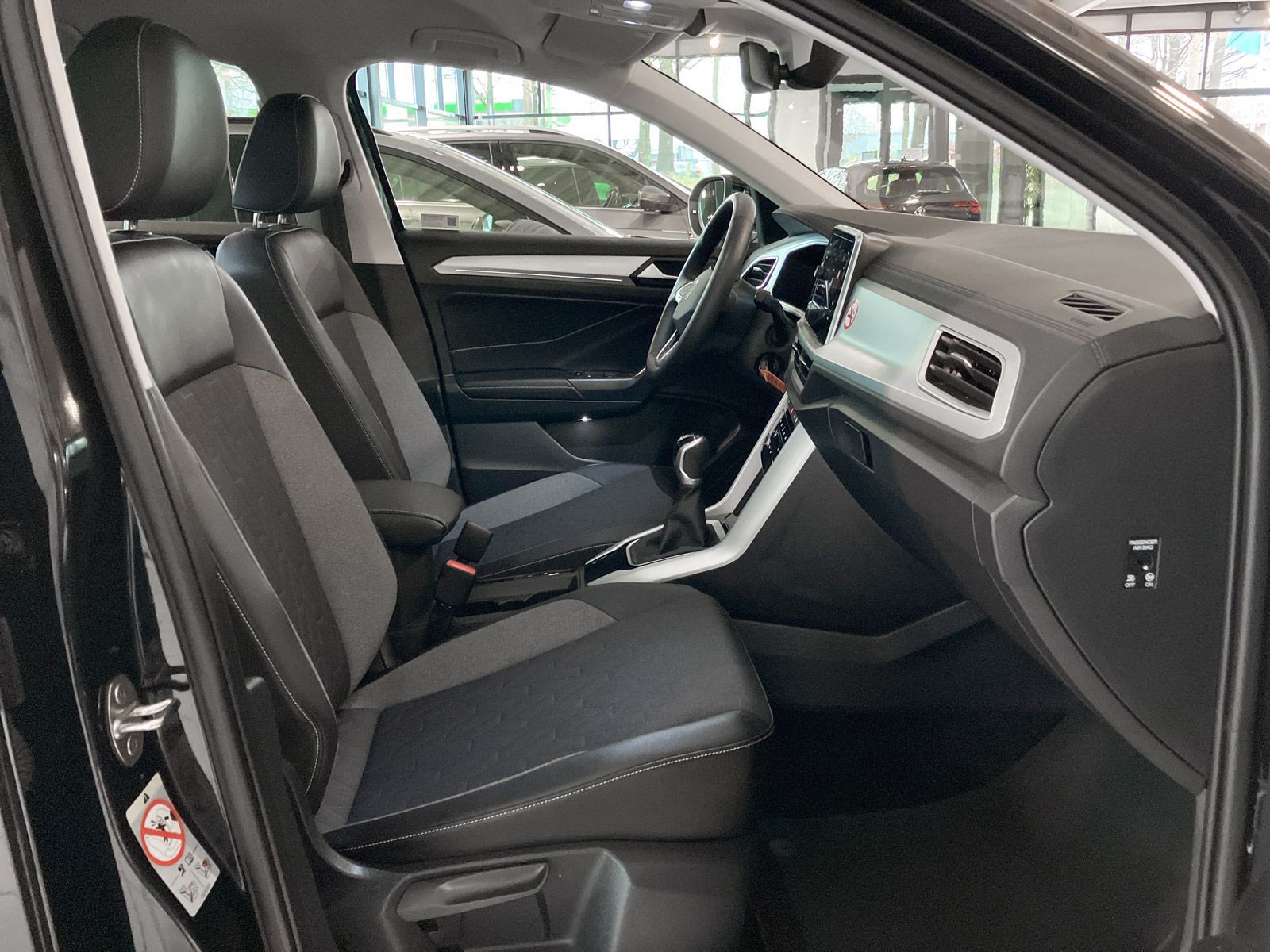 Volkswagen T-Roc - Bild 9