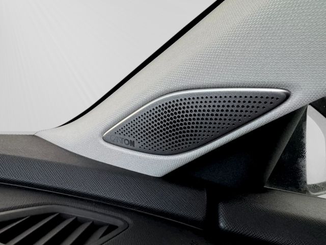 Skoda Superb Combi L&K Leder AHK Standh. Rollo 360Cam