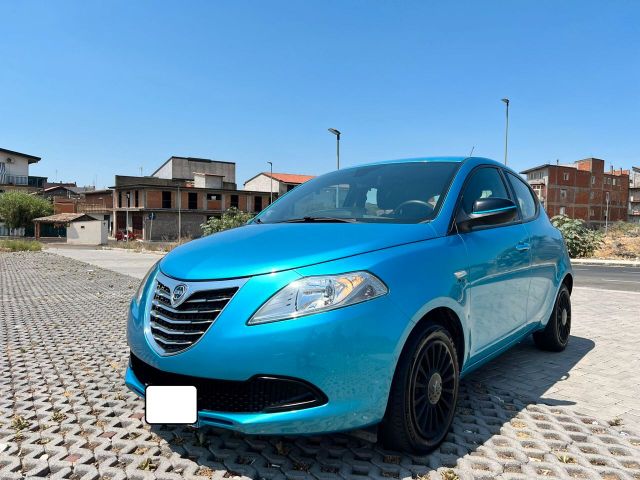 Lancia Ypsilon 1.2 GPL NEOPATENTATI COME NUOVA