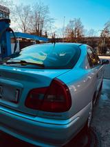Mitsubishi Carisma Benzin Automatik - Mitsubishi Carisma aus 2001