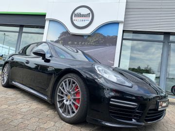 Fahrzeugabbildung Porsche Panamera GTS, PDK, GSD, Navi, Alcantara uvm.
