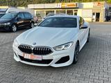 BMW M850i/Individiual/SoftC/360/Sitzkl/ACC/Mass/Spur - weiße BMW M850