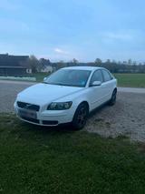 Volvo S40 1.6 Benzin TÜV 10/2027 - gebrauchte Volvo S40 aus dem Jahr 2006