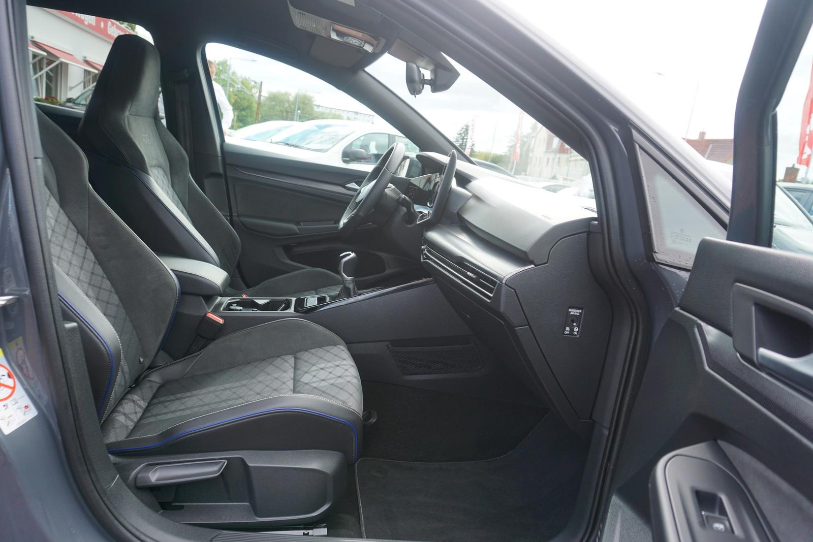 Volkswagen Golf VIII 1.5 R-Line LED ACC Android Apple PDC, миниатюра 26