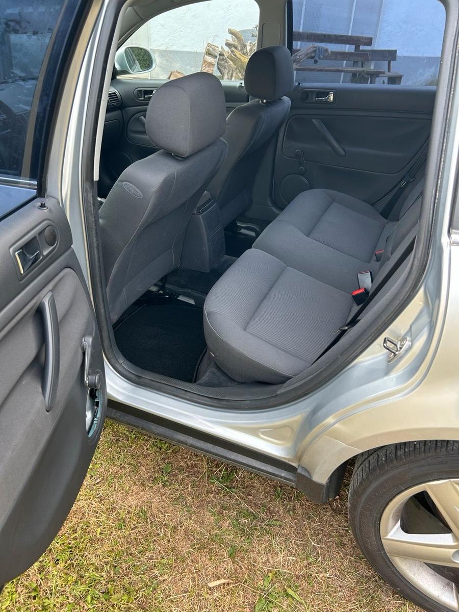 Volkswagen Passat 2005 — photo 13