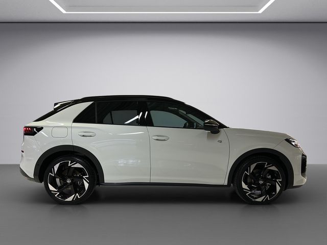 T-Roc R-Line 1.5 l eTSI DSG