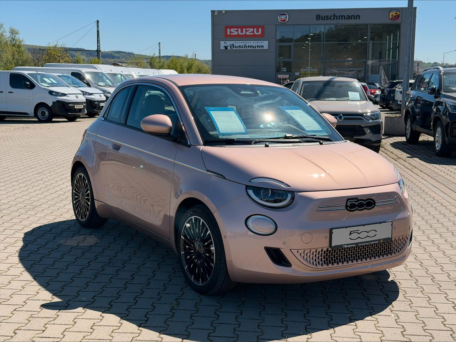Fiat 500e La Prima by Bocelli | 3+1