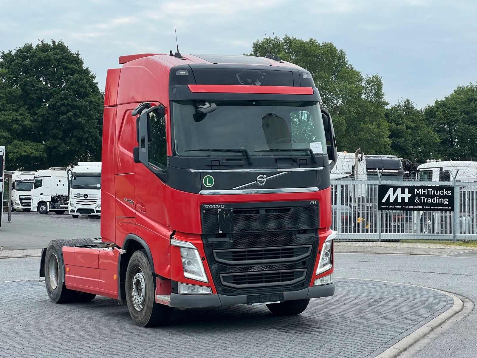 Fahrzeugabbildung Volvo FH 460 SZM 4x2 Hydraulik