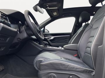 Volkswagen Touareg - 8