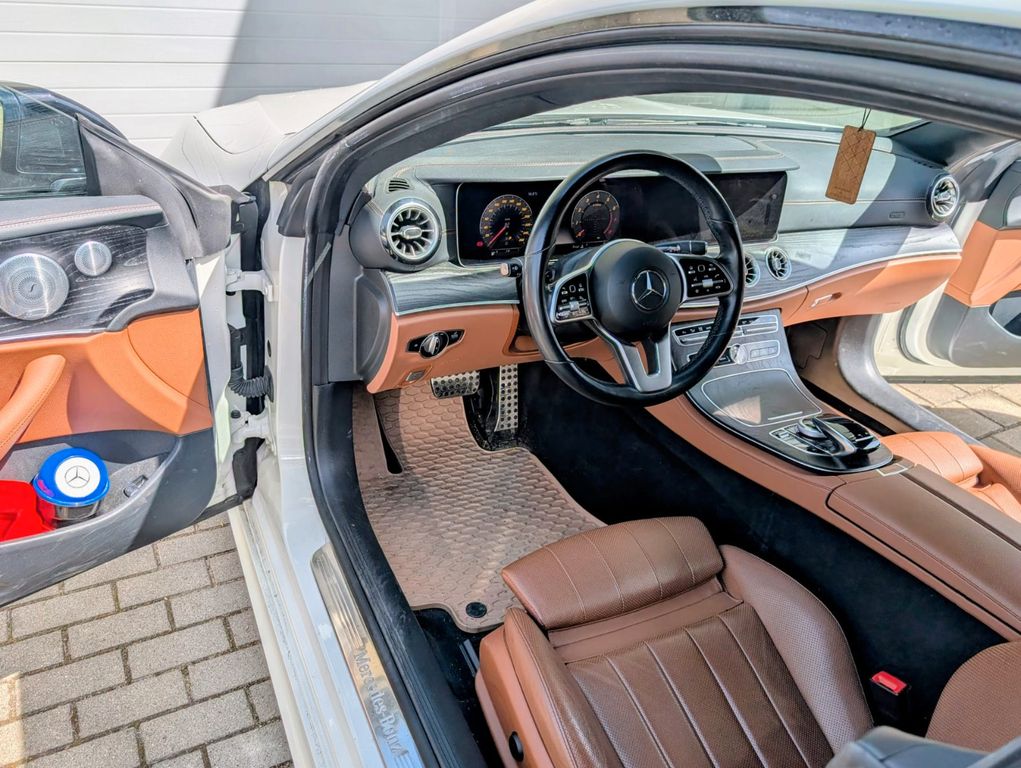Image of Mercedes-Benz E 450