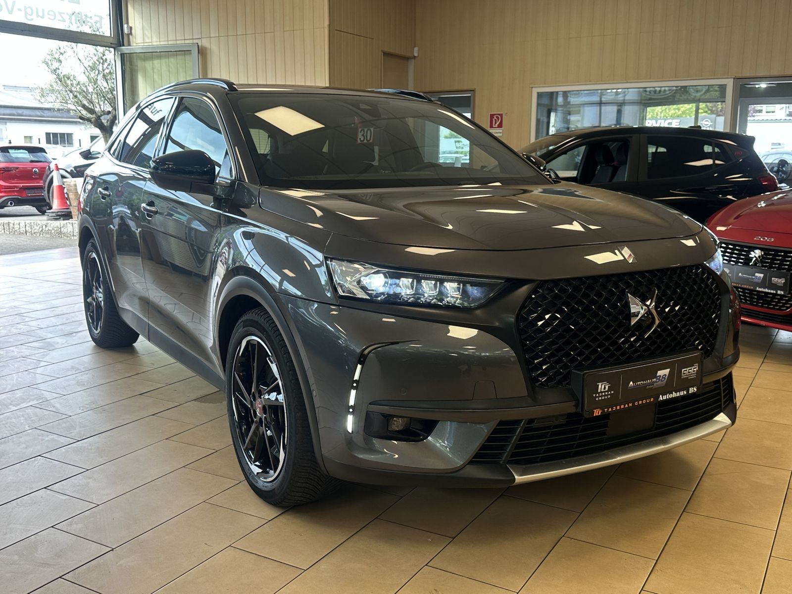 DS Automobiles DS7 (Crossback) Nacht*Pano*SHZ+BLÜ*360*FOCAL*Led imagem 3