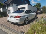 BMW F10 535i M-Paket/Head-up/keyless/HK/TÜV neu - BMW 535 aus 2014
