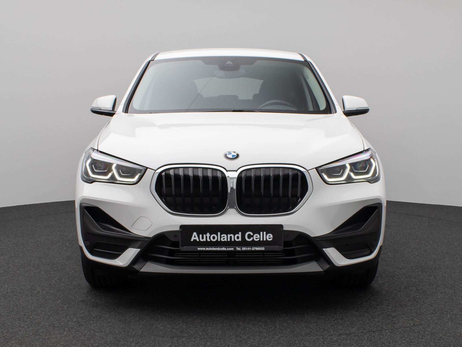 Fahrzeugabbildung BMW X1 sD18i DAB Navi Parkassist Geschwindigkeitsreg