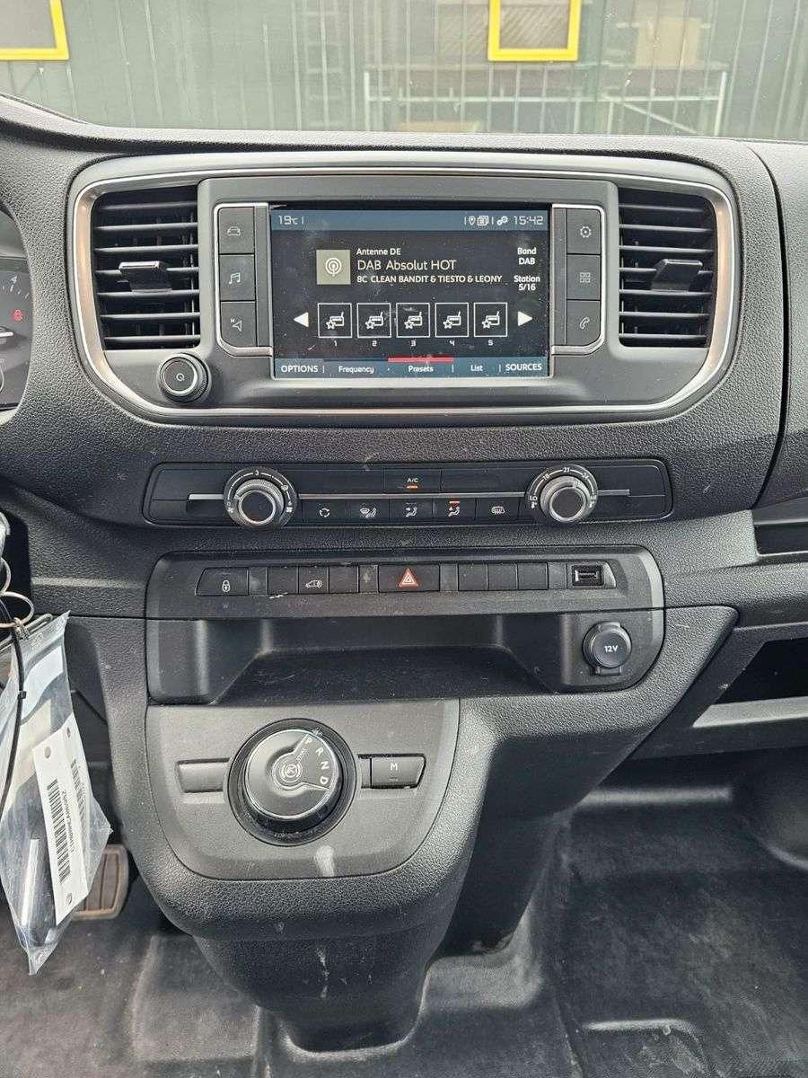 Fahrzeugabbildung Fiat Scudo 2.0 180PS L3 AT8 *Ausbau*RFK*