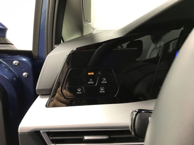 Golf VIII Life 1.5 TSI 6-Gang*FACELIFT*H&K*