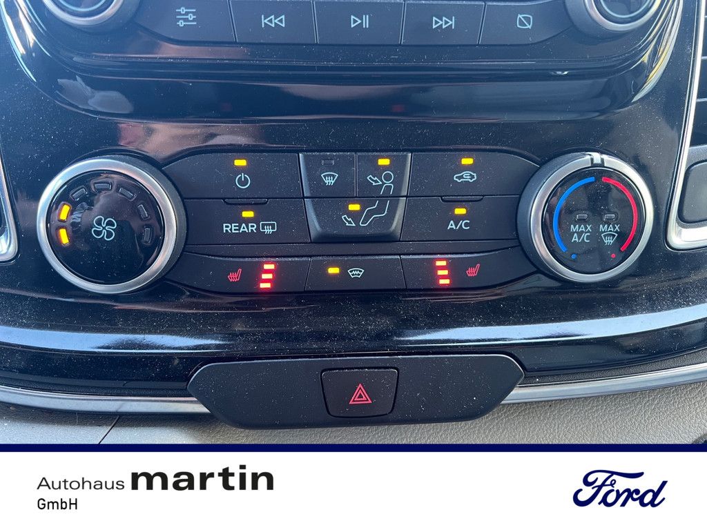 Fahrzeugabbildung Ford Tourneo Custom L1 Titanium X ACC XENON NAVI SHZ