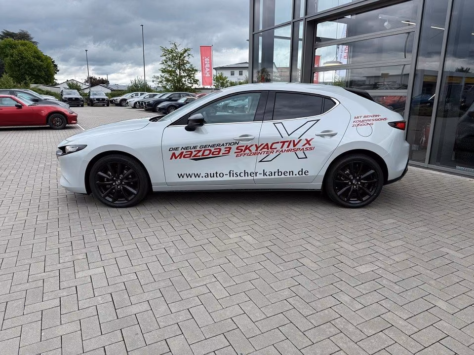 Mazda MAZDA3 2.0 (186PS) Autom. Homura Rückfahrk. Navi CarP, миниатюра 4