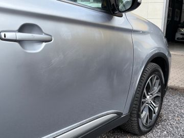Mitsubishi Outlander - 12