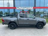 Toyota Hilux 2.8 D-4D 4x4 Double Invincible °ROLL - Toyota Hilux: 2.4