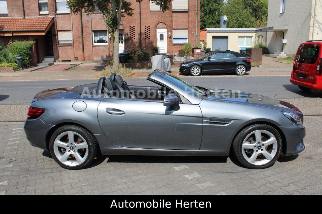 Mercedes-Benz SLC 180