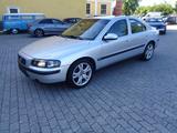 Volvo S60 - silberne Volvo S60
