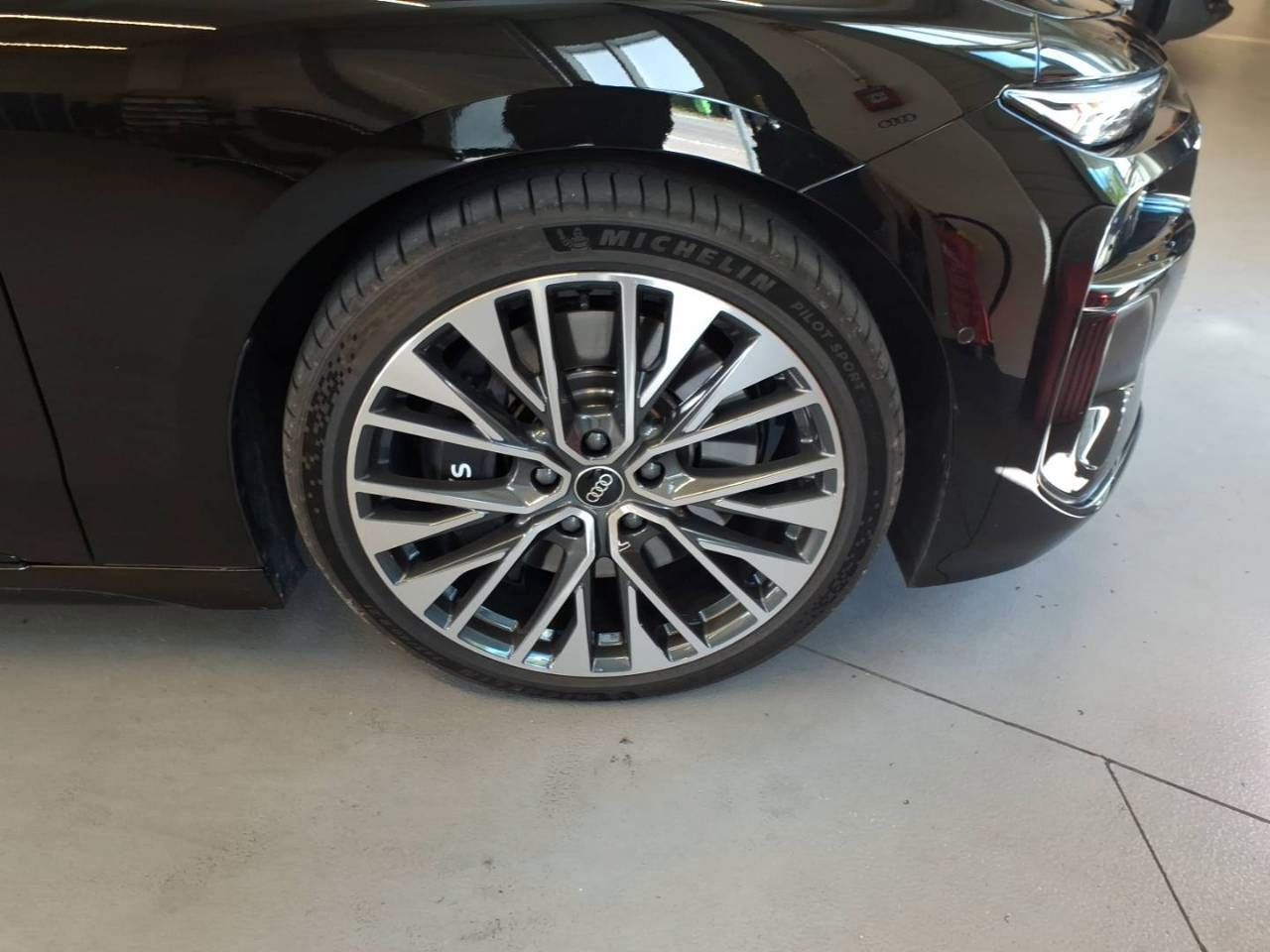 Audi S6 e-tron - Bild 7