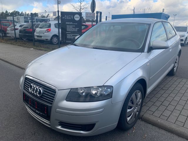 Audi A3 1.9 TDI Attraction*AUTOMATIK*1.HAND*