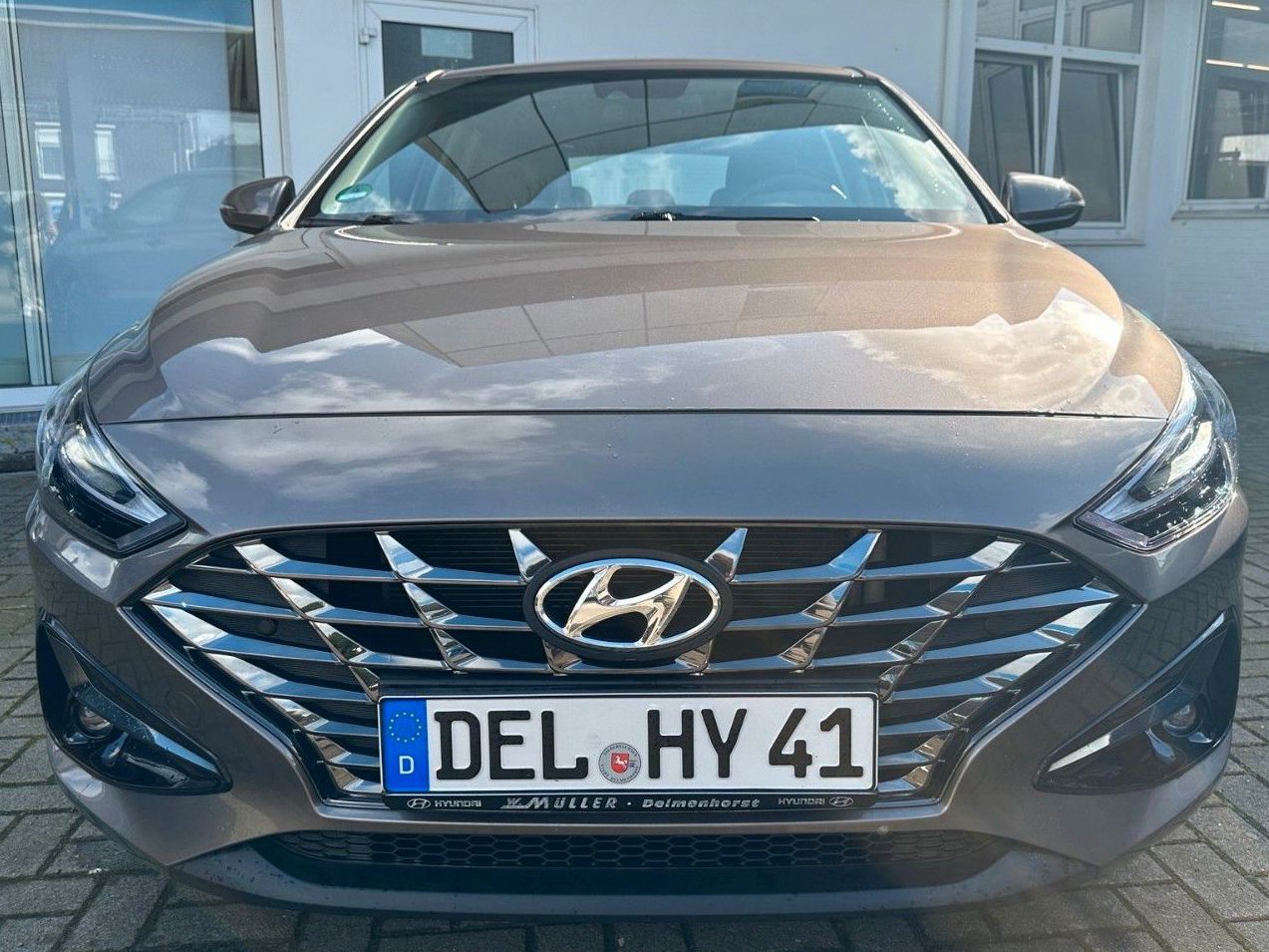 Fahrzeugabbildung Hyundai i30 1.5 T-GDI