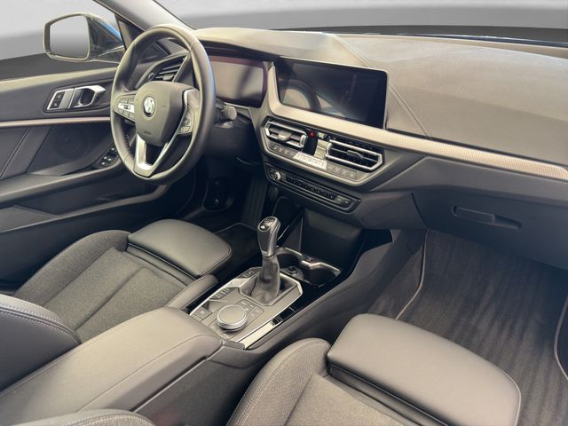 Fahrzeugabbildung BMW 218i Gran Coupé Sport Line LED+Kamera+Navi+AHK