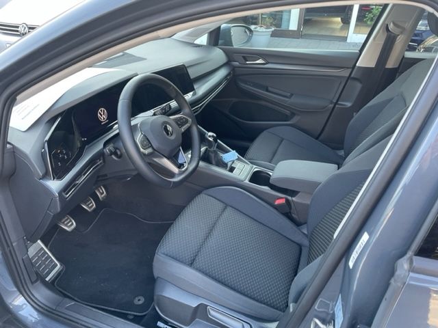 Golf VIII 1.5 TSI UNITED NAVI KEYLESS ACC Fernli