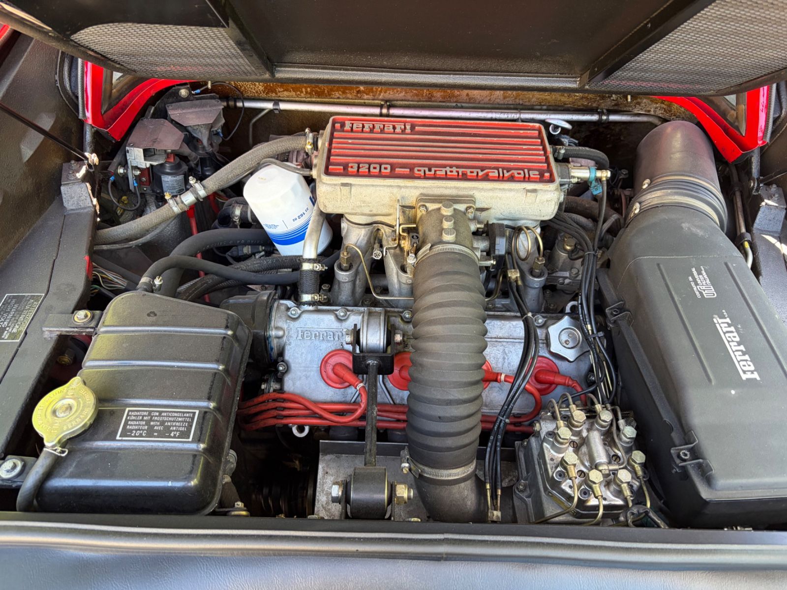 FERRARI 328 23