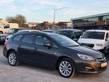 Opel Astra J Sports Tourer Active - Opel Astra: J Sport Tourer