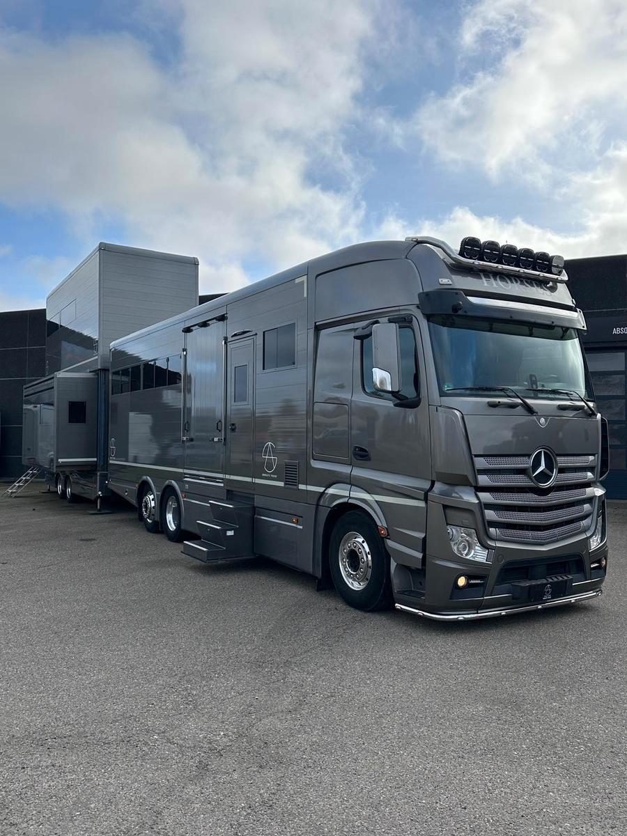 Mercedes-Benz CUSTOM MADE ROELOFSEN COMBINATION