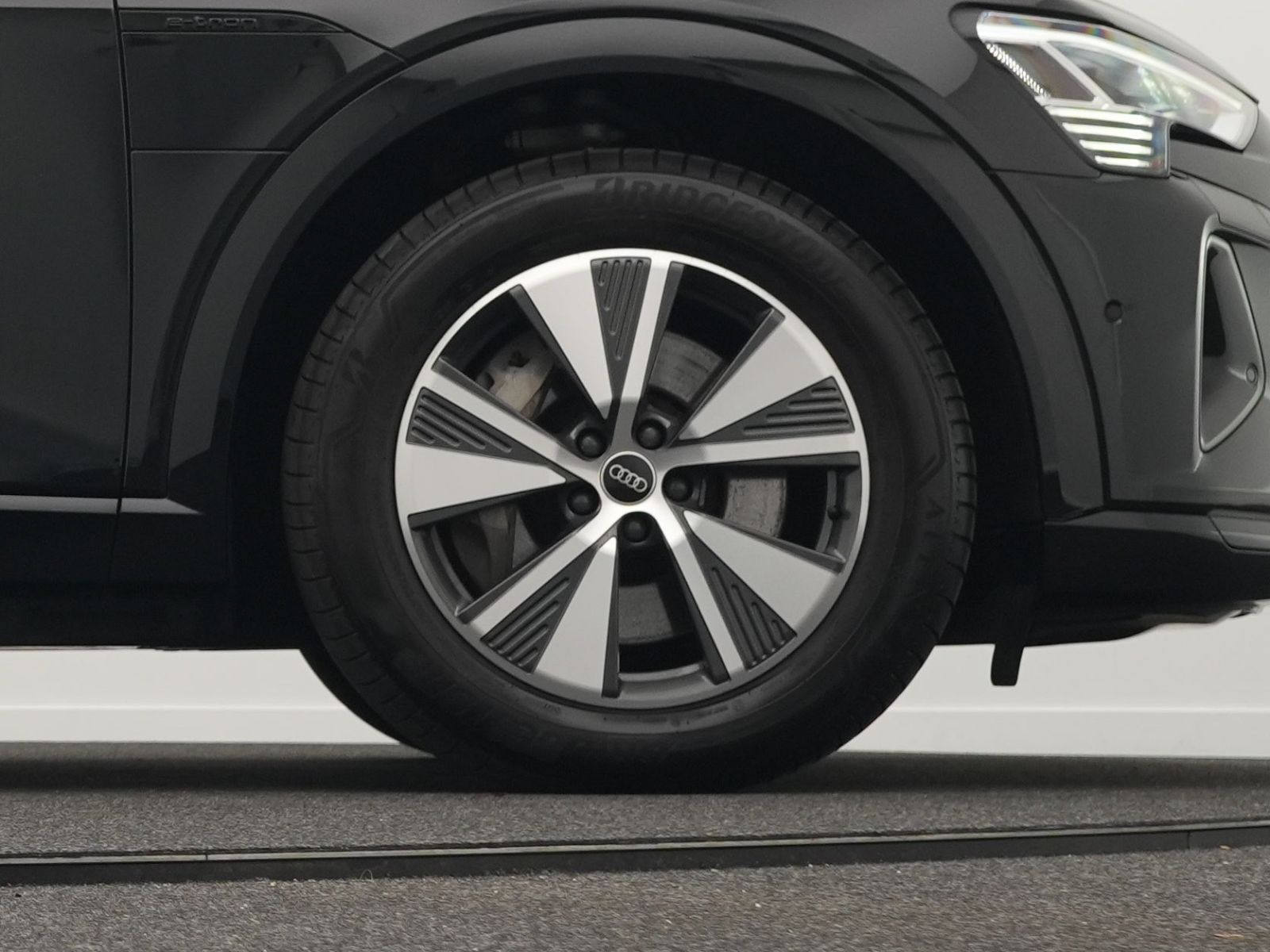 Audi Q8 e-tron - Bild 50