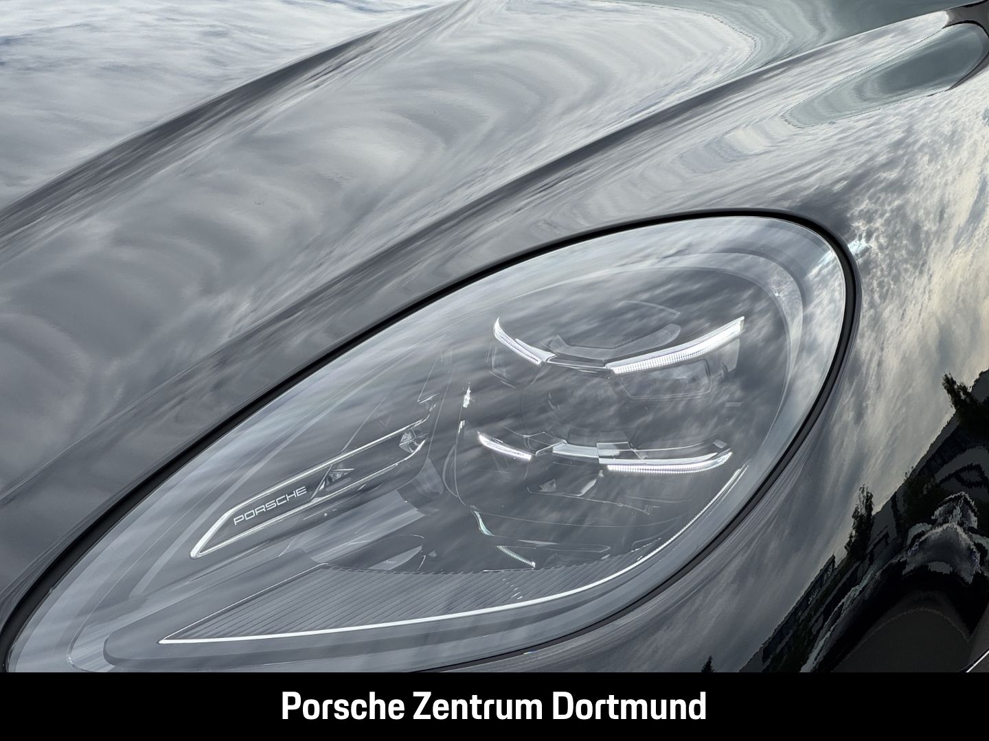 Porsche Macan BOSE Panorama Abstandstempostat 21-Zoll foto 9