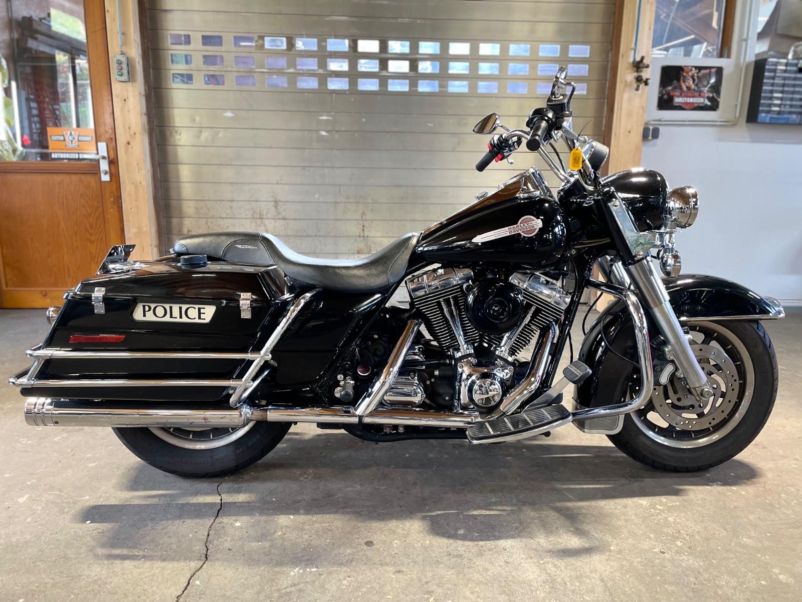 Harley-Davidson FLHPI Road King Police