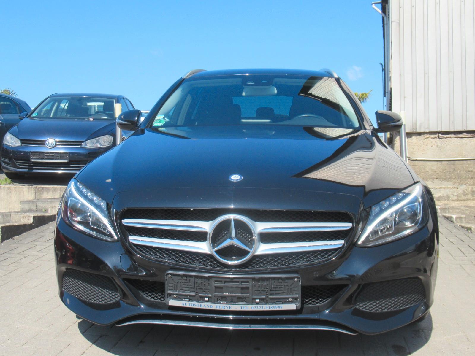 Mercedes-Benz C 180 C T-Modell CGI-NAVI-LEDER-LED-PDC-AHK-ALU