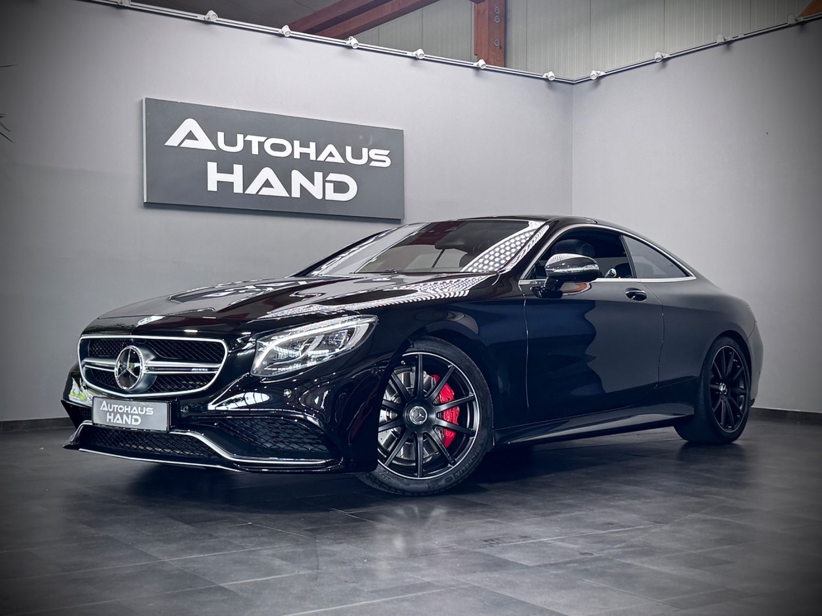 MERCEDES-BENZ S63 AMG*COUPE*PANO*BURMESTER*360*HEAD-UP*