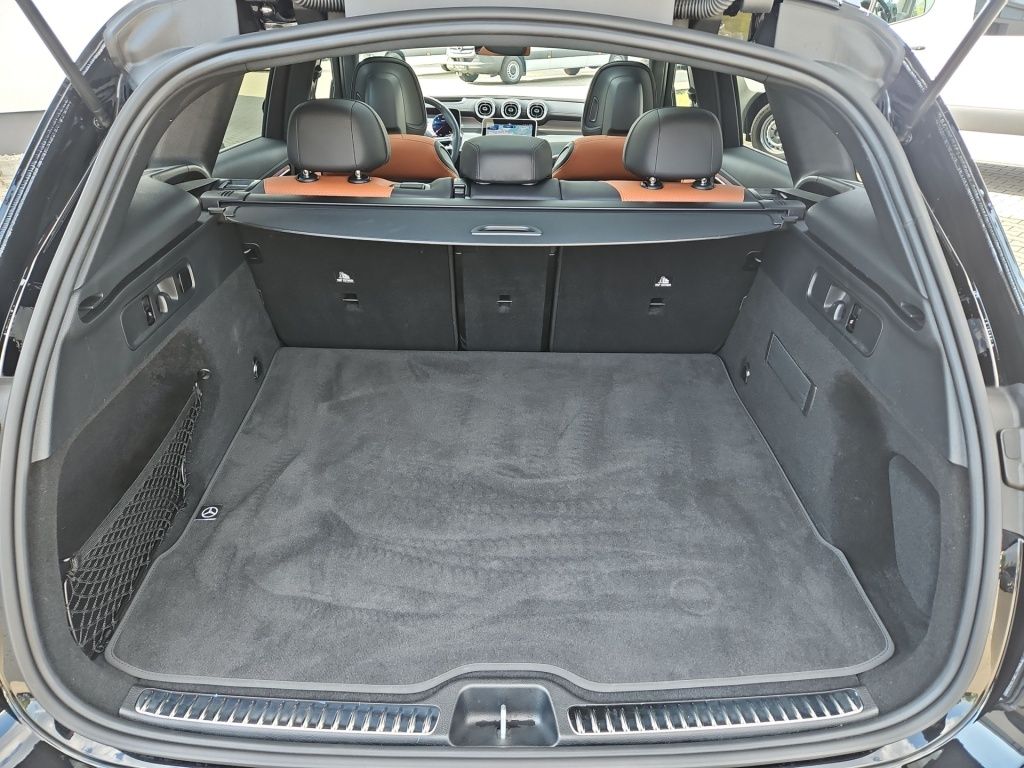 Fahrzeugabbildung Mercedes-Benz GLC 300 4M AMG Night AHK Pano Memory 360° Burm.