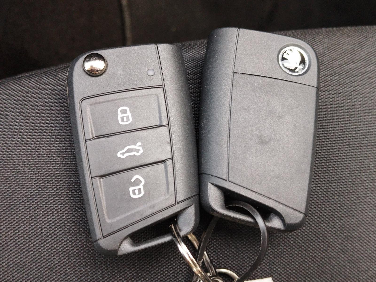 Skoda Kamiq 1.0 TSI Balance DSG ACC*AUT*Fernlichtass., миниатюра 29