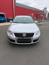 Volkswagen VW Passat B6 3C 2.0 TDI - Volkswagen Passat aus 2008: TDI