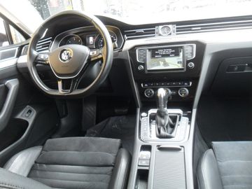 Volkswagen Passat Variant - 9